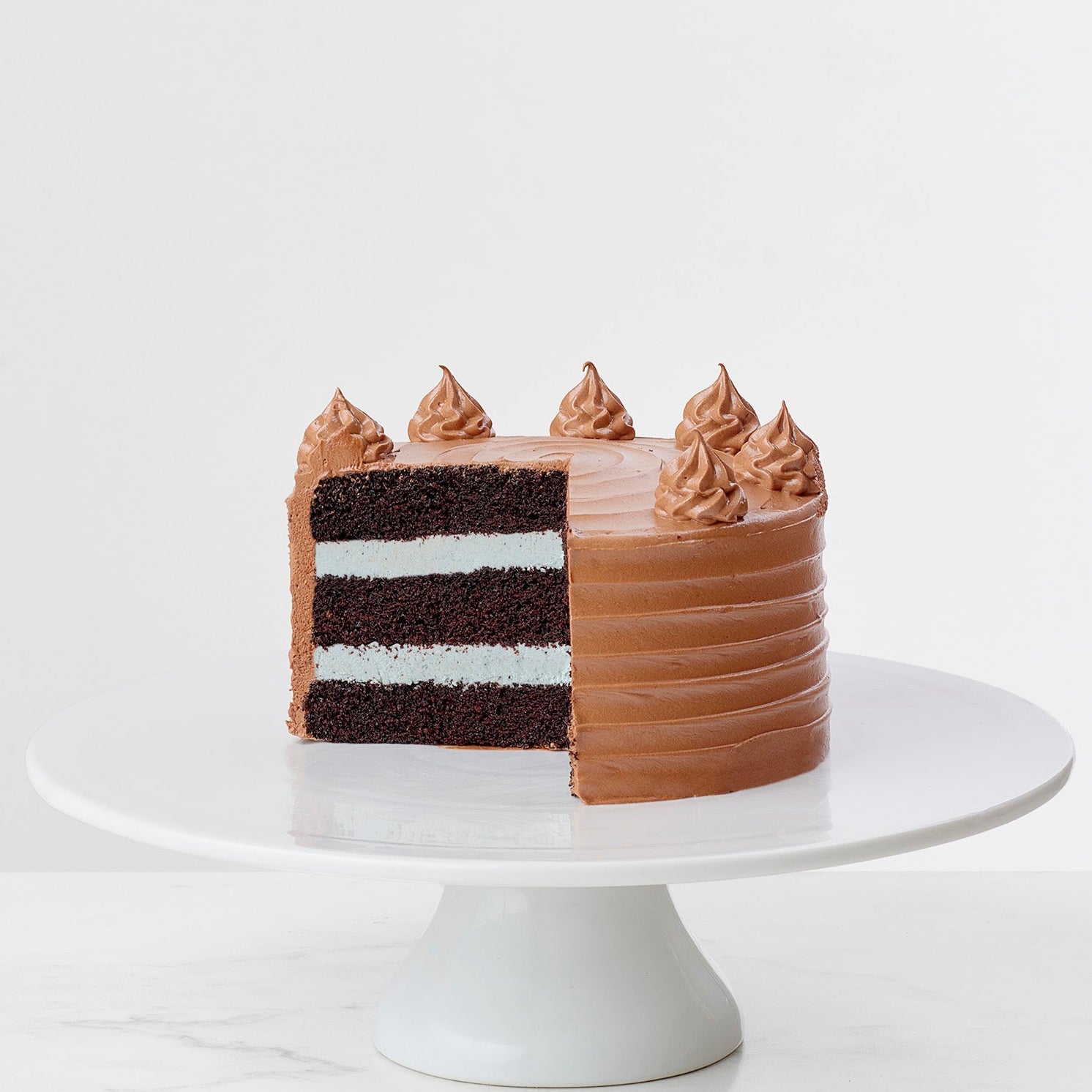 Gender_Reveal_Cake_Love_and_Cakes_Paris_Chocolate_It's a boy