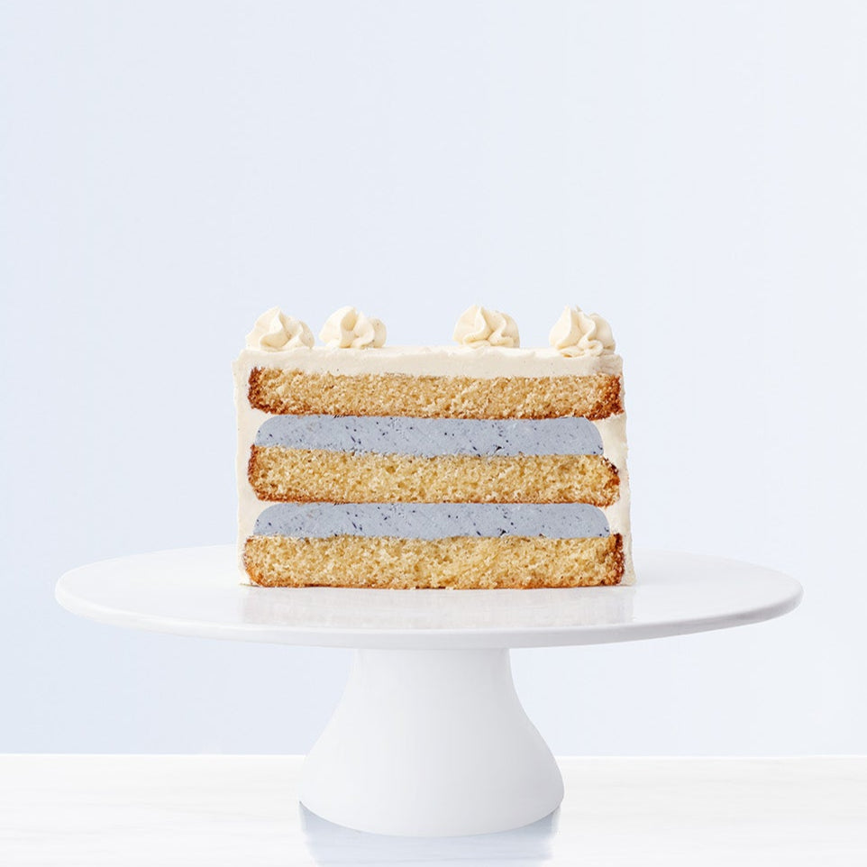 Gender_Reveal_Cake_Love_and_Cakes_Paris_Vanilla_It's a boy