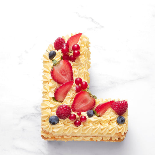 Letter Cake Miami Cake Vanille